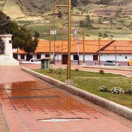 Diario Frontera, Frontera Digital,  MUCUCHÍES, Páramo, ,Venezuela Bella y alcaldía adelantan 
reparaciones finales en plaza Bolívar de Mucuchíes