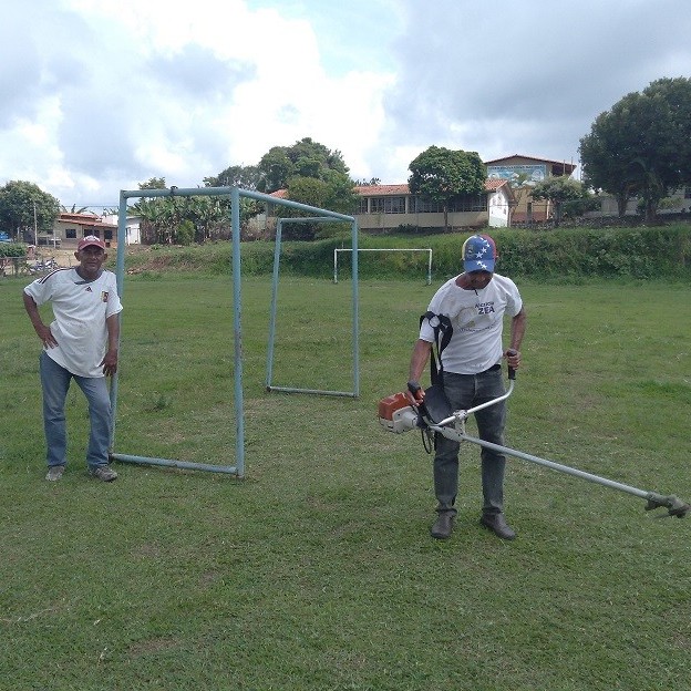 Frontera Digital,  alcaldía de zea, Mocoties,  Gobierno municipal de Zea y comunidad emprenden acciones 
de limpieza en  campo deportivo de  Caño El Tigre