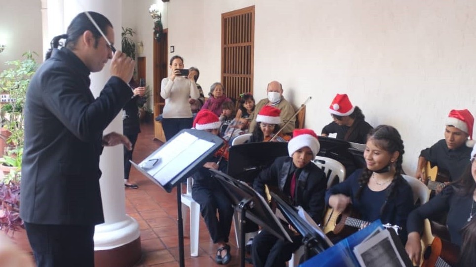 http://www.fronteradigital.com.ve/Iniciaron conciertos decembrinos en la Casa de los Antiguos Gobernadores