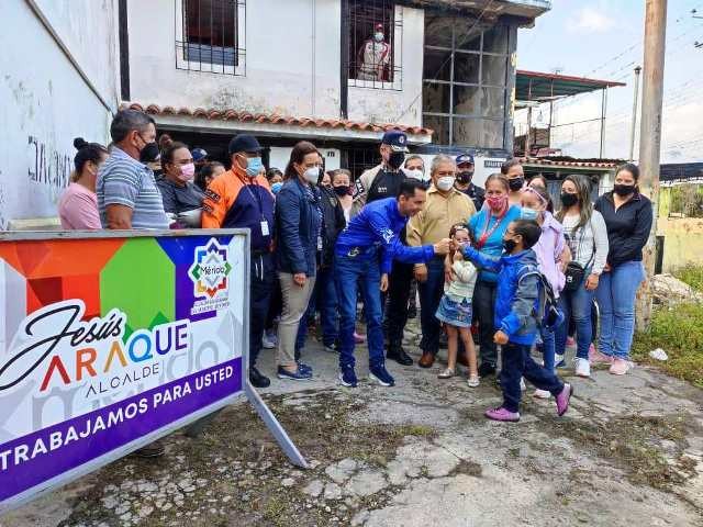 Diario Frontera, Frontera Digital,  Alcalde Jesús Araque, Regionales, ,Alcalde Jesús Araque inició recuperación 
de la Estación Policial en La Carabobo