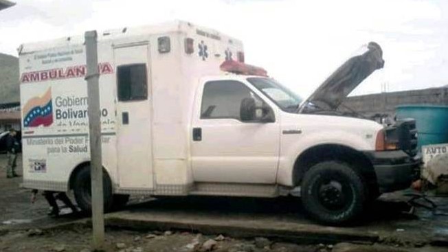 http://www.fronteradigital.com.ve/Ambulancia del hospital de Pueblo Llano 
paralizada por falta de frenos y cauchos lisos