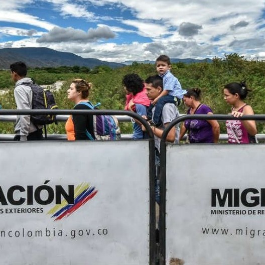 Diario Frontera, Frontera Digital,  MIGRACIÓN COLOMBIA, Internacionales, ,Entregan un millón de tarjetas del 
Estatuto de Protección Temporal a migrantes venezolanos