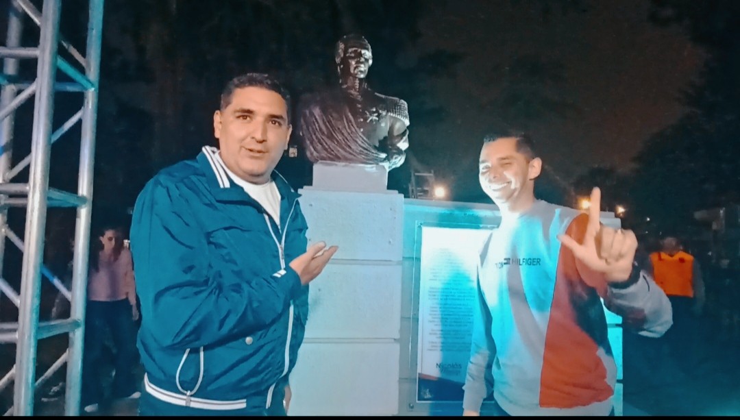Diario Frontera, Frontera Digital,  GENERAL RAFAEL URDANETA, JEHYSON GUZMÁN, JESUS ARAQUE, Regionales, ,Alcalde Jesús Araque y gobernador Jehyson Guzmán 
develaron busto del General Rafael Urdaneta