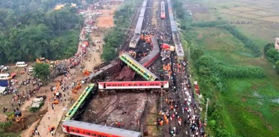 Diario Frontera, Frontera Digital,  TRAGEDIA EN INDIA, CHOQUE DE TRENES, INDIA, Internacionales, ,Tragedia en la India: un fallo humano podría ser la causa 
del choque de trenes que dejó casi 300 muertos