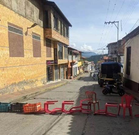 Diario Frontera, Frontera Digital,  TIMOTES, CORPOELEC, ENERGÍA ELÉCTRICA, SIN LUZ, Páramo, ,"Estamos hartos": en Timotes se cansaron de los apagones diarios