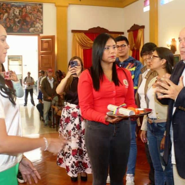 Diario Frontera, Frontera Digital,  CLEBM, EMBAJADORA DE HONDURAS, Regionales, ,Clebm otorgó Orden Tulio Febres Cordero a embajadora de Honduras