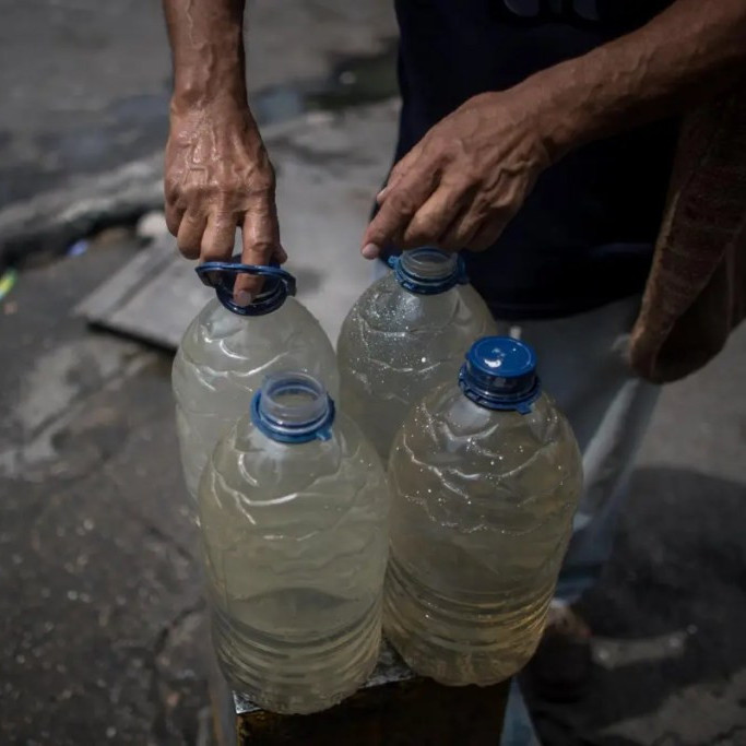 Diario Frontera, Frontera Digital,  Nacionales, ,HumVenezuela: 33,4 % de venezolanos tomó menos agua en 2023 por las fallas del servicio