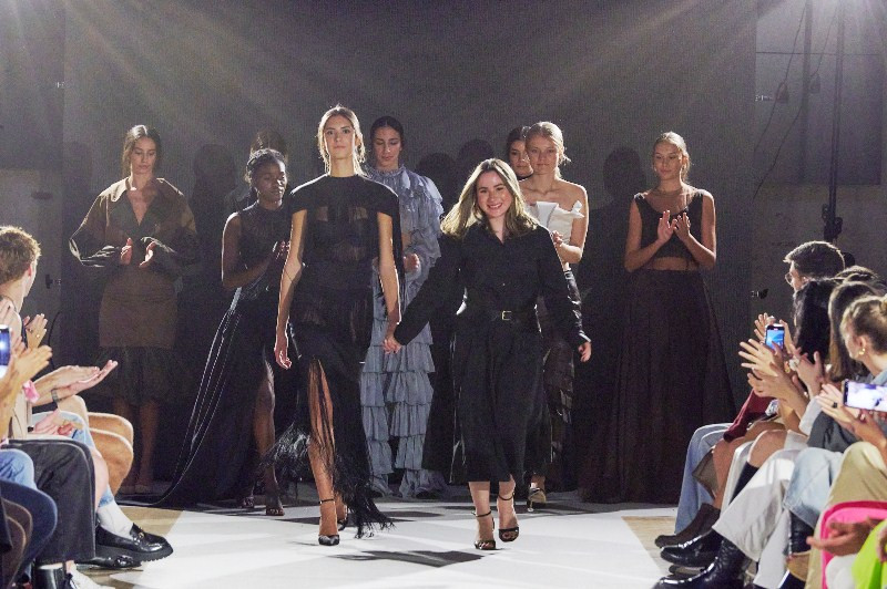 Diario Frontera, Frontera Digital,  Farándula, Entretenimiento, ,Diseñadora Venezolana debuta en la Semana Internacional de la Moda de Andalucía