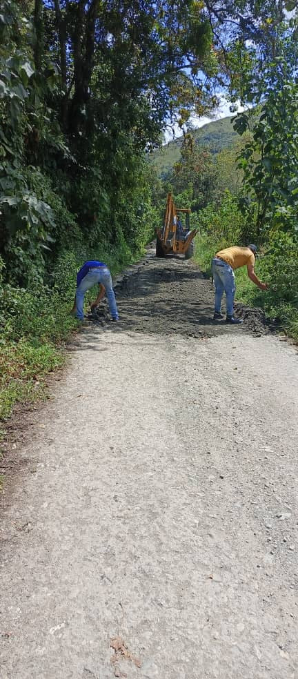 Diario Frontera, Frontera Digital,  Regionales, ,Alcalde Omar Fernández inició segunda etapa de rehabilitación vial en sector El Río