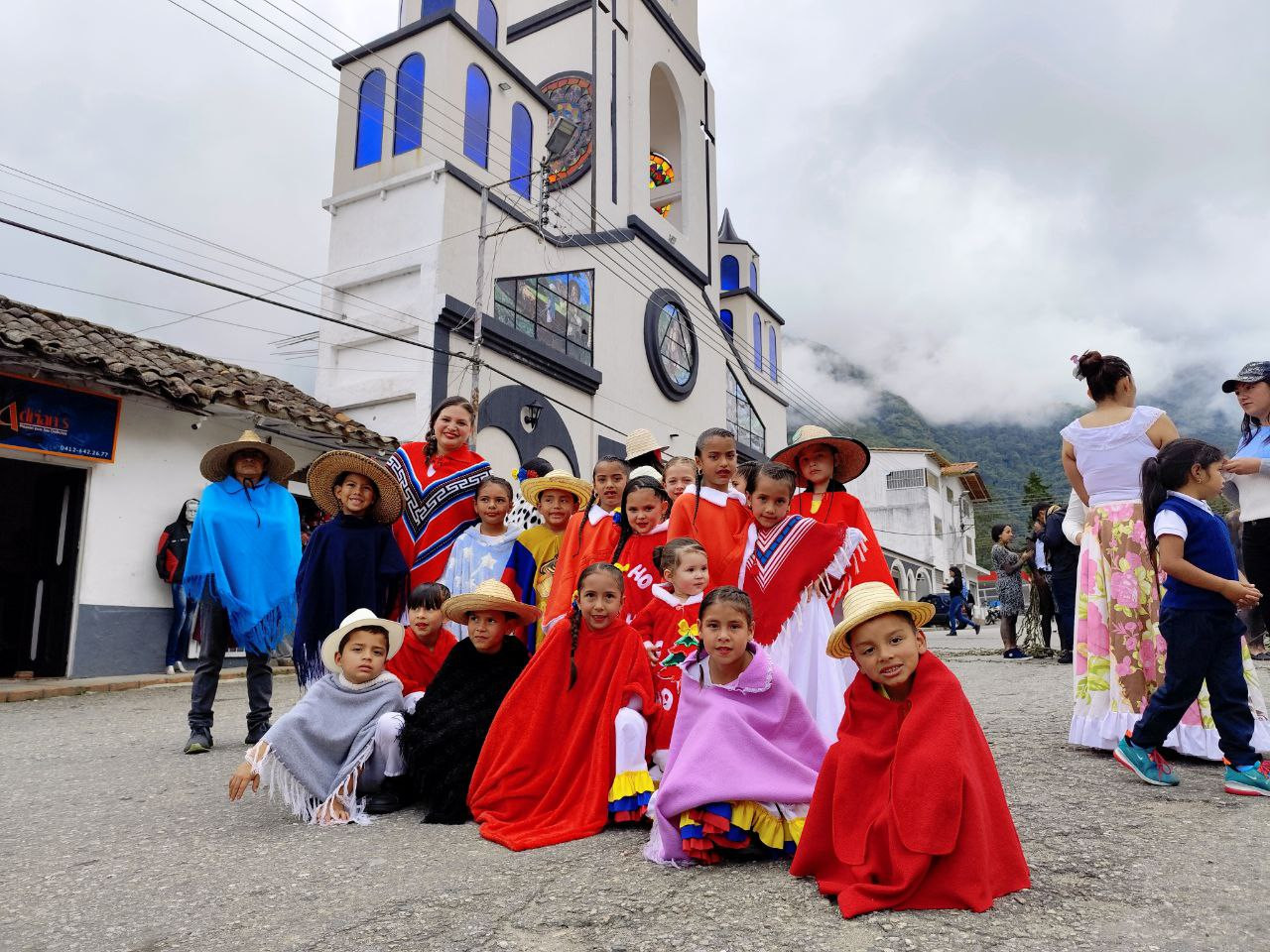 Diario Frontera, Frontera Digital,  Regionales, ,Arrancó el séptimo capítulo del "Festival Mundial Viva Venezuela" en Mérida