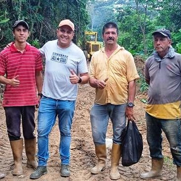 Frontera Digital,  Mocoties,  Alcalde Víctor Bustamante trabaja en la recuperación 
de las vías agrícolas del municipio Zea