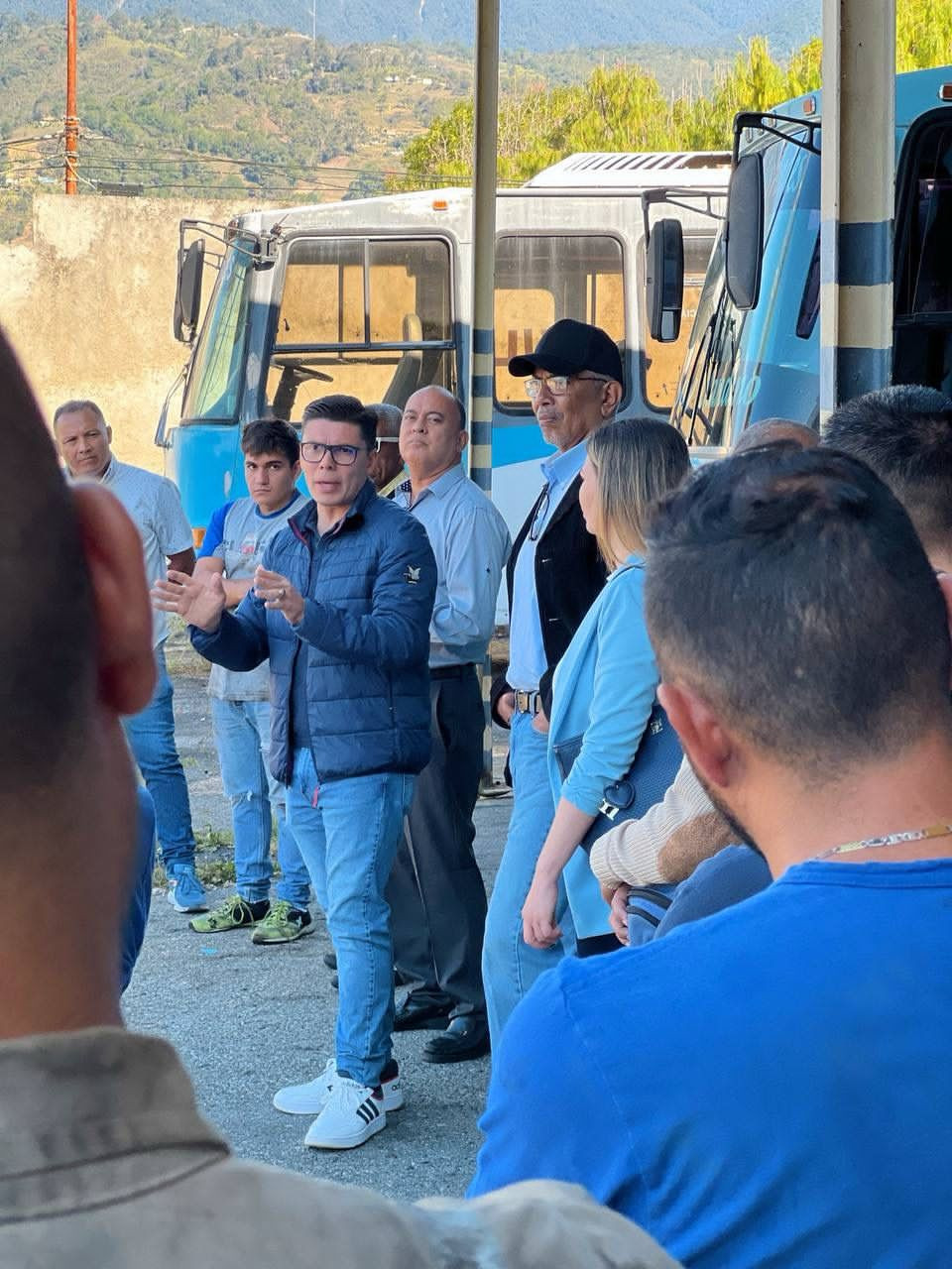 Diario Frontera, Frontera Digital,  Regionales, ,El Dr. Virgilio Castillo y el equipo de la Transformación Universitaria visitó la dirección de Transporte ULA