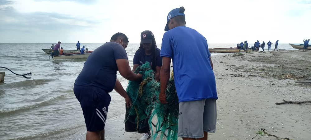 Diario Frontera, Frontera Digital,  El Vigía Panamericana, ,Gobernación de Mérida y MinPesca recolectaron más de 350 kilos de basura en Palmarito