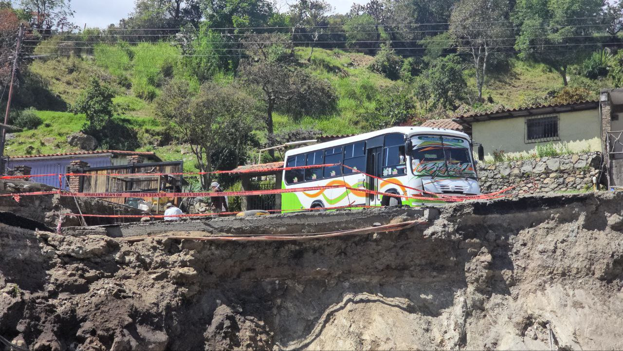 Diario Frontera, Frontera Digital,  Páramo, ,Trejo informó que el transporte público interurbano continúa operando con normalidad hacia la ciudad de Mérida, mientras que los autobuses de gran tamaño están siendo redirigidos por la vía de El Vigía,Gobernación de Mérida ejecuta trabajos en la falla de borde del sector Escagüey
