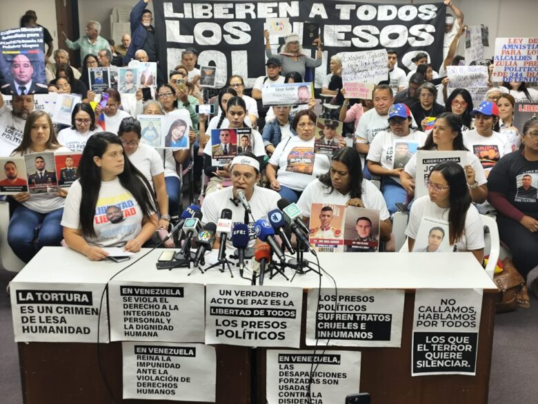 Diario Frontera, Frontera Digital,  Nacionales, ,Clippve denuncia que 300 presos políticos en El Rodeo I mantienen huelga de hambre y sed