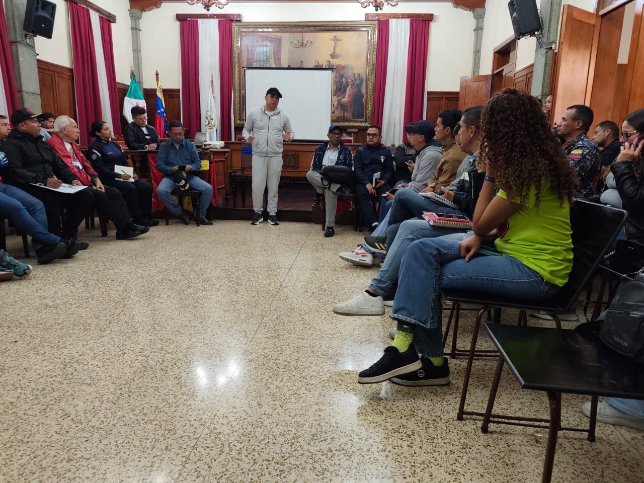 Diario Frontera, Frontera Digital,  Regionales, ,El encuentro tuvo como propósito principal conversar y definir las dinámicas relacionadas con el pago del pasaje del transporte público, buscando un equilibrio entre la protección de los sectores vulnerables y el apoyo responsable a los transportistas,Gobernador Arnaldo Sánchez y Concejo Municipal acuerdan medidas para el transporte público