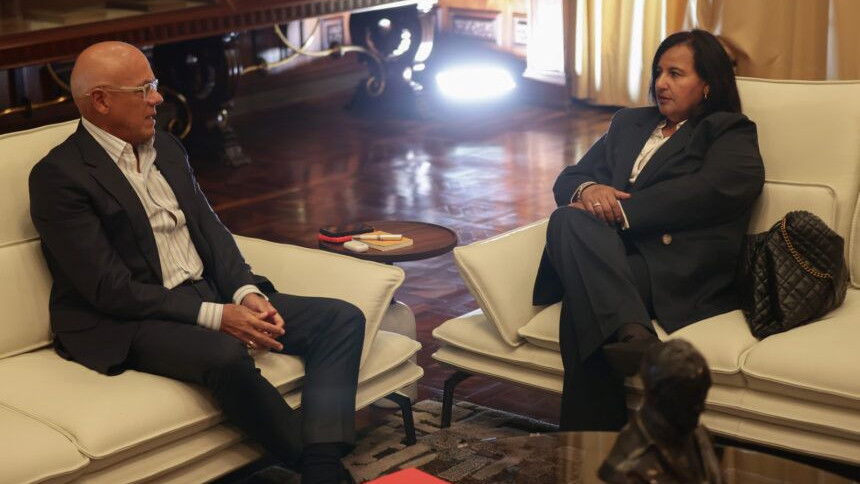 http://www.fronteradigital.com.ve/Dinorah Figuera aseguró que María Corina Machado será “muy importante” en el diálogo con el chavismo