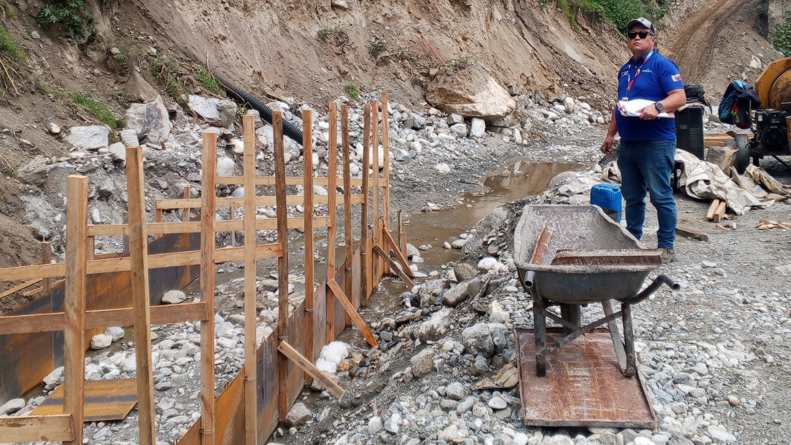 http://www.fronteradigital.com.ve/CorpoMérida inspecciona avance de obras en el páramo merideño