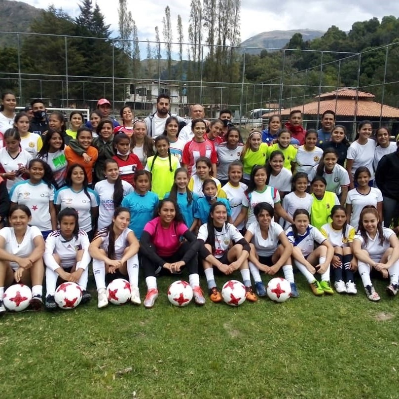 Diario Frontera, Frontera Digital,  FÚRTBOL FEMENINO, Deportes, ,Fue muy exitoso el Primer Campamento
de Fútbol Femenino en Valle Hermoso