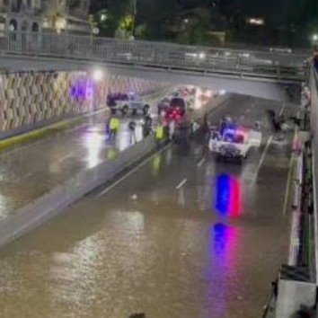 Diario Frontera, Frontera Digital,  CARACAS, LLUVIAS, Nacionales, ,Lluvias causan inundaciones en vías de Caracas este #10ago