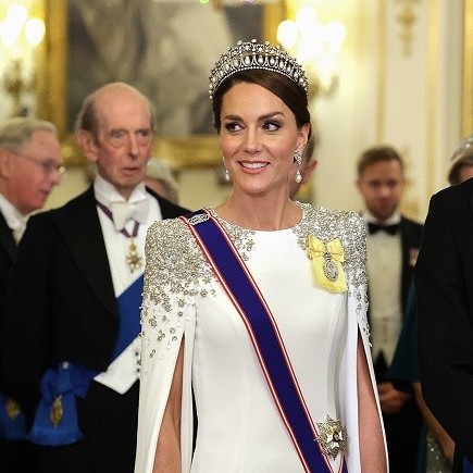 Frontera Digital,  Kate Middleton, Farándula,  El upgrade de Kate Middleton: ha nacido una reina y es una copia mejorada 
de Isabel II con el tirón de la princesa Diana de Gales