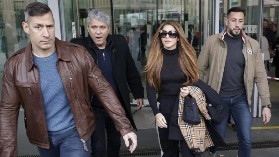 https://www.fronteradigital.com.ve/Shakira y Piqué firman ante el juez el acuerdo sobre la custodia de sus hijos