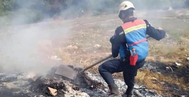 Diario Frontera, Frontera Digital,  INCENDIO EN SUCRE, CUERPO DE BOMBEROS, Sucesos, ,BOMBEROS ATIENDEN INCENDIO
DE VEGETACIÓN EN SUCRE