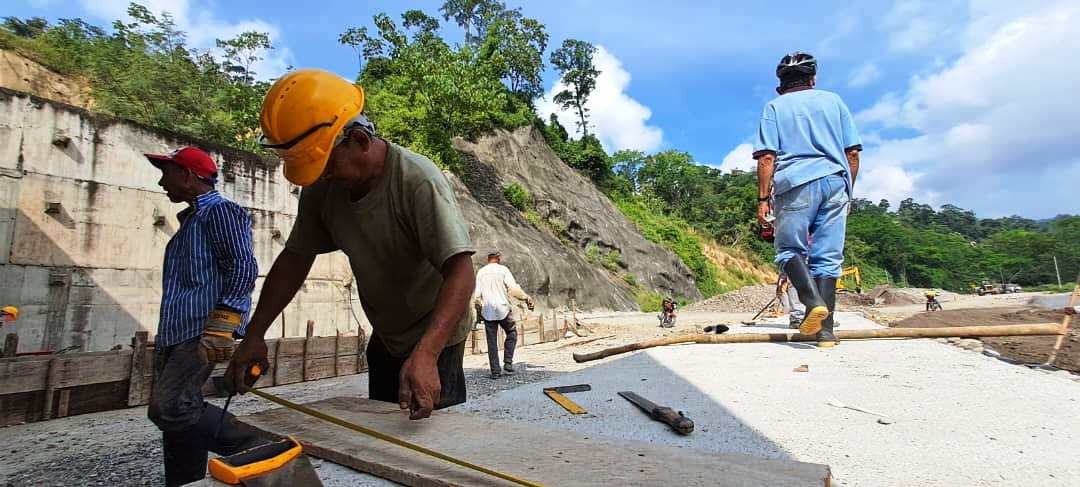 Diario Frontera, Frontera Digital,  LOCAL 008, CAJÒN, GARIBALDI, TÚNELES, El Vigía Panamericana, ,Jehyson Guzmán adelanta obras de seguridad en el cajón de paso Garibaldi