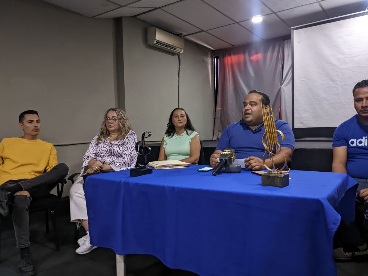 Diario Frontera, Frontera Digital,  Mérida, Municipio Alberto Adriani, El Vigía, Plaza Bolívar, Festival Una Canción para El Vigía, Iamcaa, El Vigía Panamericana, ,Once participaran en el Festival una Canción para El Vigía en infantil amateur y profesional