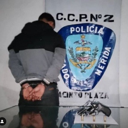 Diario Frontera, Frontera Digital,  POLICÍA DE MÉRIDA, Sucesos, ,Policía aprehendió a un joven 
con arma de fuego en Mérida