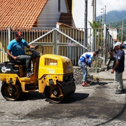 Diario Frontera, Frontera Digital,  Regionales, ,Alcalde Jesús Araque continúa recuperando la vialidad atendiendo Santa Juana