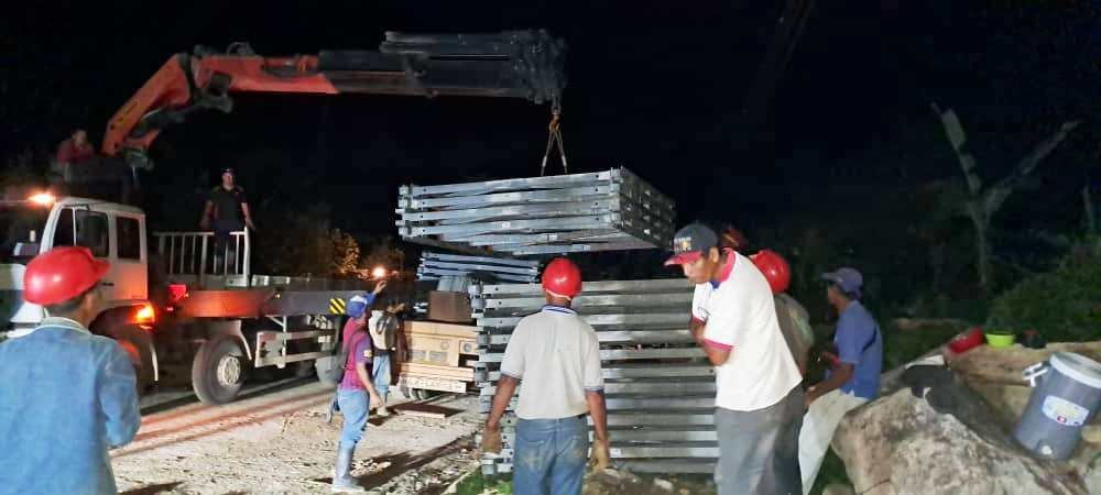Diario Frontera, Frontera Digital,  Jehyson Guzmán, OUENTE CAGUA, SANTA APOLONIA, PUENTES CAGUA, El Vigía Panamericana, ,Jehyson Guzmán entregó secciones metálicas para puente Cagua