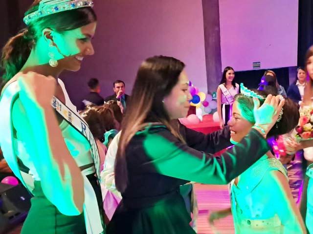 Diario Frontera, Frontera Digital,  FERISOL, ALCALDE JESÚS ARAQUE, Entretenimiento, ,Alcalde Jesús Araque y Ferisol coronaron 
a la pequeña Sofía Rangel Mini Reina del municipio Libertador 2023