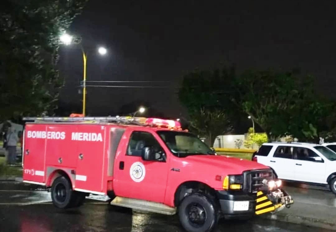 Diario Frontera, Frontera Digital,  FALLECIDA, ACCIDENTE VIAL MÉRIDA, Sucesos, ,Joven dama falleció y dos lesionados 
en dos hechos viales en Mérida
