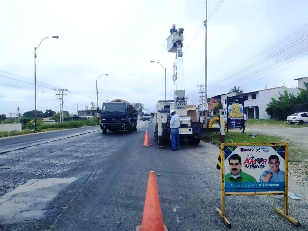 Diario Frontera, Frontera Digital,  GOBIERNO DE MÉRIDA, INSTALACIÒN DE LUMINARIAS, El Vigía Panamericana, ,En El Vigía Gobernación inició instalación de 200 luminarias