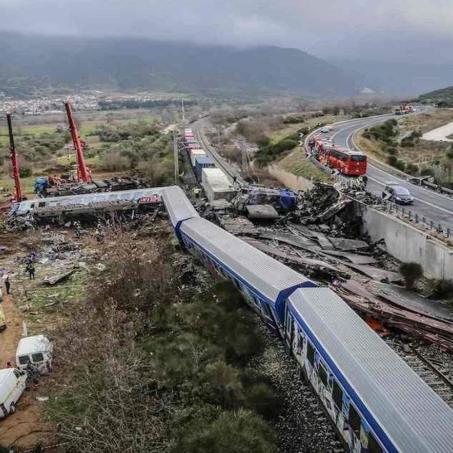 Diario Frontera, Frontera Digital,  TREN GRECIA, Internacionales, ,Al menos 57 muertos en choque de trenes 
en Grecia, según nuevo balance