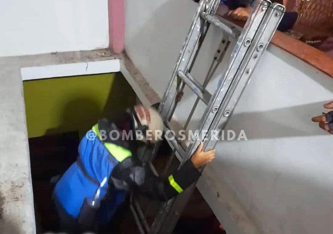 Diario Frontera, Frontera Digital,  CUERPO DE BOMBEROS, MÉRIDA, IAHULA, Sucesos, ,Ciudadana lesionada al caer de una altura
de 3.5 metro de altura en Mérida