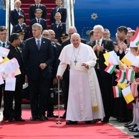 Diario Frontera, Frontera Digital,  PAPA FRANCISCO, HUNGRÍA, Internacionales, ,El Papa Francisco inicia su viaje apostólico 
a Hungría y llega a Budapest