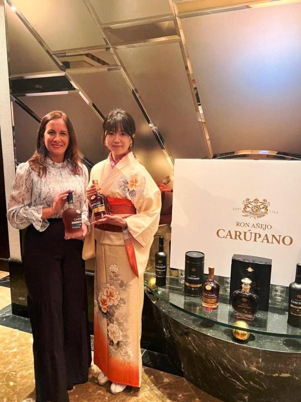 Diario Frontera, Frontera Digital,  RON CARÚPANO EN JAPÓN, Entretenimiento, ,Ron Carúpano celebra su llegada a Japón