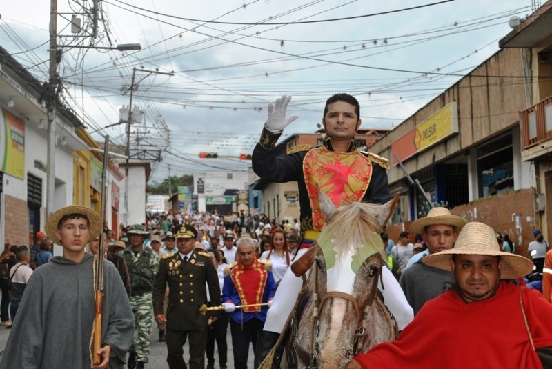 Diario Frontera, Frontera Digital,  PASO DE BOLÍVAR, TOVAR, MUNICIPIO TOVAR, Mocoties, ,Pueblo y autoridades conmemoraron 
los 210 años del Paso de Bolívar por Tovar