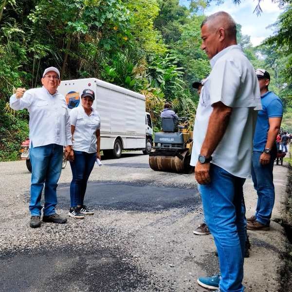 Diario Frontera, Frontera Digital,  PLAN DE ASFALTO, LISANDRO SEGURA, El Vigía Panamericana, ,Lisandro Segura retomó Plan de Asfaltado y Bacheo entre el Iberia y puente Chama