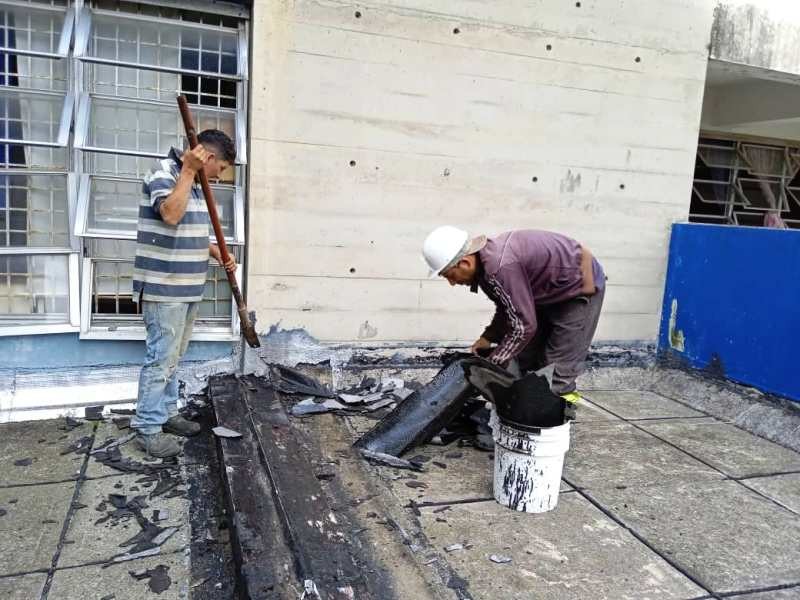 Diario Frontera, Frontera Digital,  nivel plaza del Iahula, IMPERMEBEALIZACIÓN, NELLYS MOLINA, DIRECTORA IAHULA, GOBIERNO DE MÉRIDA, JEHYSON GUZMÁN, Salud, ,Gobierno Regional impermeabiliza nivel plaza del Iahula