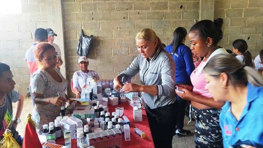 https://www.fronteradigital.com.ve/Beneficiadas 575 personas en Santa Elena de Arenales