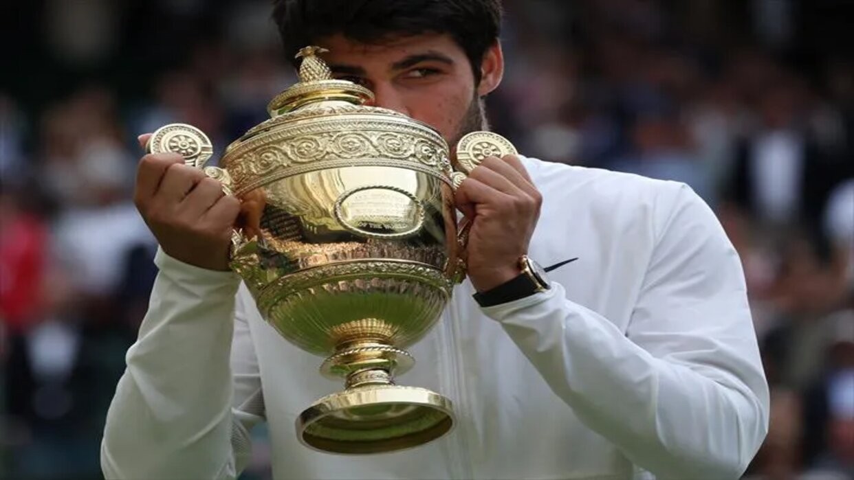 Diario Frontera, Frontera Digital,  CARLOS ALCARAZ, WIMBLEDON, Deportes, ,Carlos Alcaraz derrota a Djokovic 
y conquista su primer Wimbledon