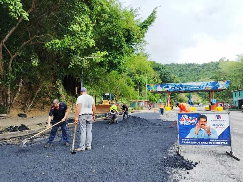 Diario Frontera, Frontera Digital,  Local 008, plan de bacheo, JEHYSON GUZMÁN, El Vigía Panamericana, ,Gobernador Jehyson Guzmán avanza con plan de bacheo en la Local 008