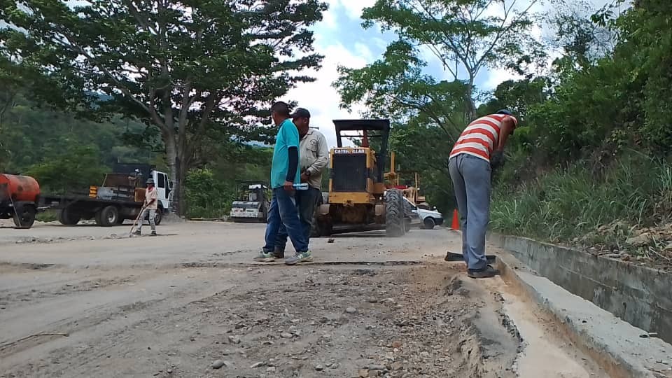 Diario Frontera, Frontera Digital,  ASFALTO, GARIBALDI, MÉRIDA, LOCAL 008, MÉRIDA, El Vigía Panamericana, ,Gobierno Bolivariano verterá 800 toneladas de asfalto en Garibaldi