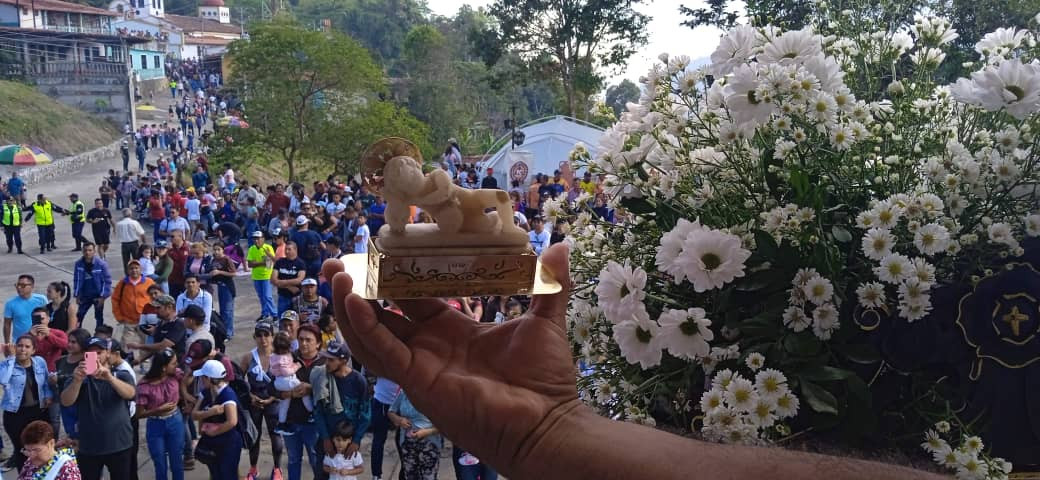Diario Frontera, Frontera Digital,  Mocoties, ,Miles de feligreses participaron en la peregrinación del Santo Niño de La Cuchilla en Zea