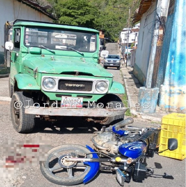 Diario Frontera, Frontera Digital,  Sucesos, ,Al ambulatorio de Zea ingreso dos ciudadanas
en colisión entre moto y camioneta en la L003