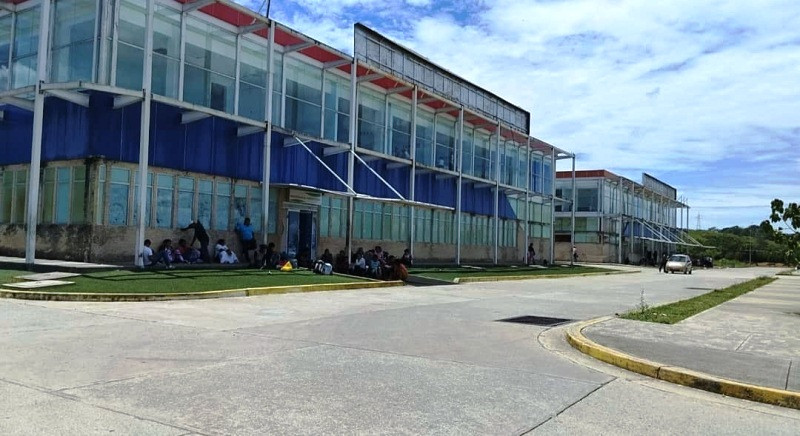 Diario Frontera, Frontera Digital,  Sucesos, ,Trabajador agredido por desconocidos
al oponerse al robo en Hospital IV de El Vigía