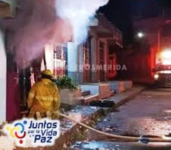 Diario Frontera, Frontera Digital,  Sucesos, ,Dos octogenario y un adolescente resultaron
lesionadas durante incendio de vivienda en Ejido